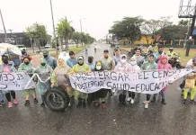 Despacho vacío y sin documentos: Espinoza denuncia abandono total en el Ministerio de Economía