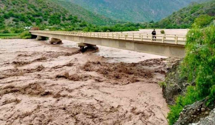 seis-departamentos-en-alerta-naranja-por-intensas-lluvias-y-crecidas-de-rios-27-10-2025