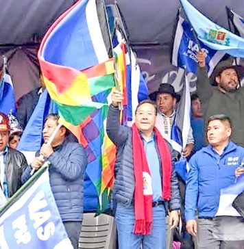 Por “desvío” de aportes, el MAS expulsa a Arce