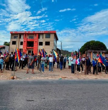 El Trópico se moviliza en vigilias para proteger a Evo