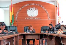 Buscan destrabar Bs 44 millones para Radioterapia