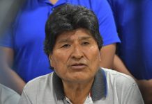Evo pide pasaporte diplomático al gobierno pero asegura que no se irá del país