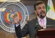 Ministro de Hidrocarburos se libra de la censura por contratos de crudo ante la falta de dos tercios