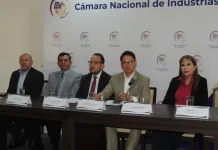 Industriales alertan que bloqueos provocan pérdidas de hasta $us 60 millones por día