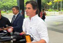 Alcalde cruceño retira 500 funcionarios y denuncia existencia de mafias internas