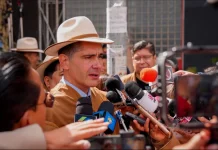 Ministro Justiniano pedirá plan de abastecimiento para garantizar carburantes a productores