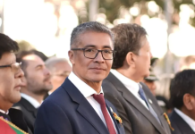 Gobierno: Espinoza seguirá en funciones pese a censura del Legislativo
