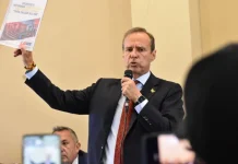 Libre plantea cinco ejes para reformar la CPE