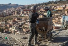 Ministro Calderón reporta caída de exportaciones de minerales que pueden ser atribuibles a los bloqueos o falta de diésel