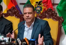 Revilla propondrá congelar el salario de las altas autoridades