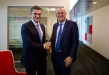 Presidente del BID confirma candidatura única de Bolivia para reunión anual de 2028