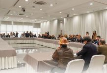 Mineros y Gobierno negocian nuevo código del sector