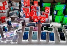 La Aduana decomisa celulares, bebidas y alimento para mascotas por más de Bs 513.000