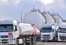 Cisterneros se declaran en emergencia y advierten con paralizar carga de combustible