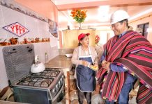 Inyectan $us 29 millones en proyectos de transporte y distribución de redes de gas en favor de Oruro