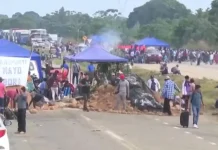 Un acuerdo en Yapacaní permite levantar el bloqueo en la ruta Santa Cruz-Cochabamba
