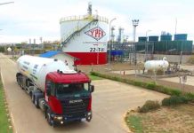 Ocho funcionarios de YPFB aprehendidos por distribuir «aceite» como diésel