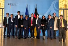 Bolivia resalta en Alemania su modelo soberano de industrialización de litio
