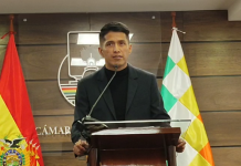 Andrónico puede ganar en primera y segunda vuelta si la oposición va por separado